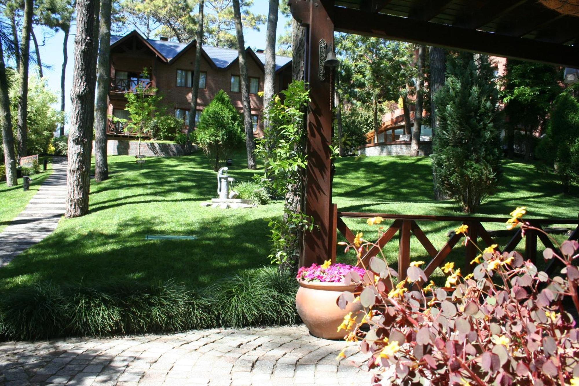Villa Refugio del Bosque Cariló Exterior foto